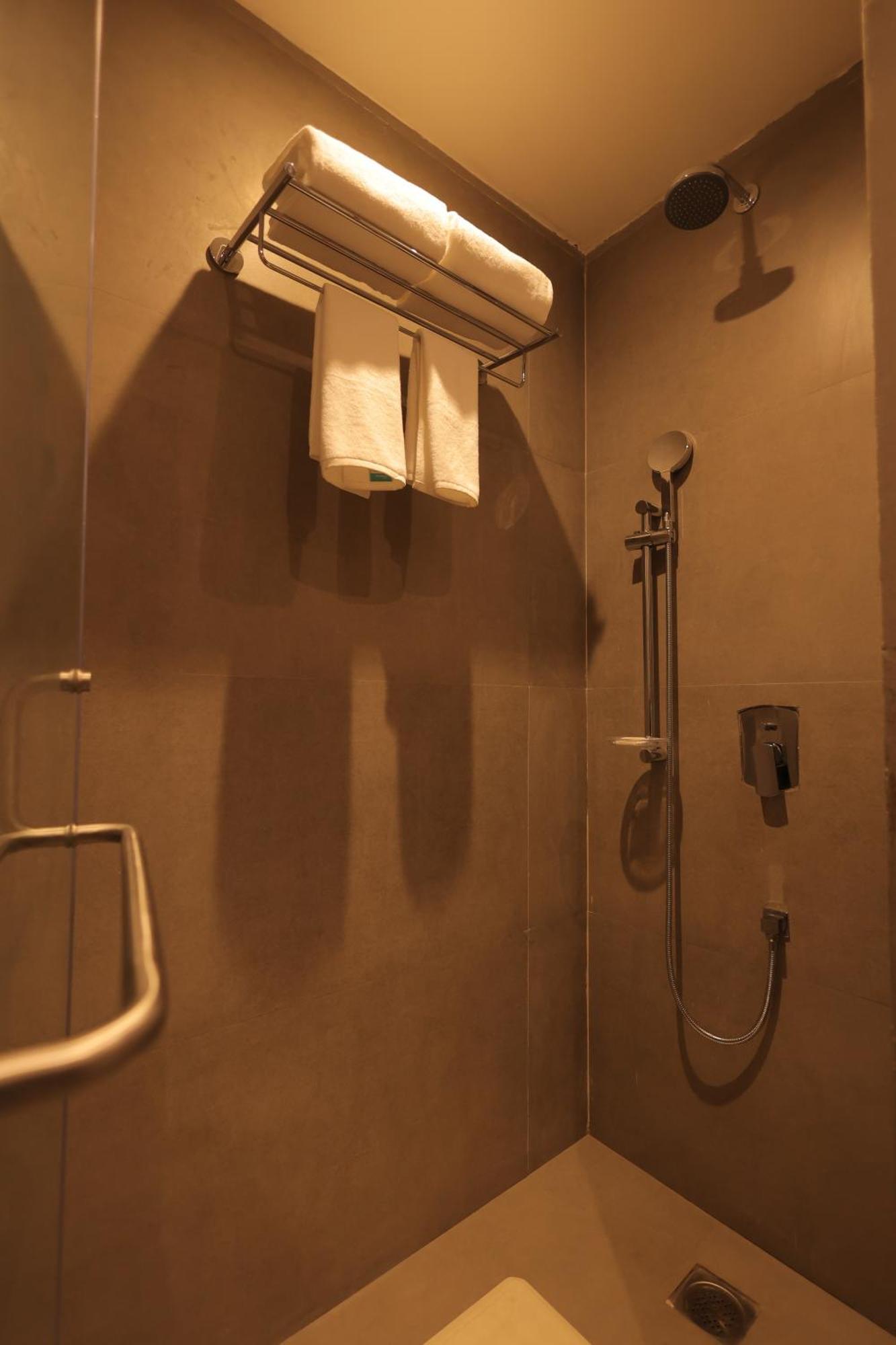Pride Elite Haridwar Hotel Ngoại thất bức ảnh
