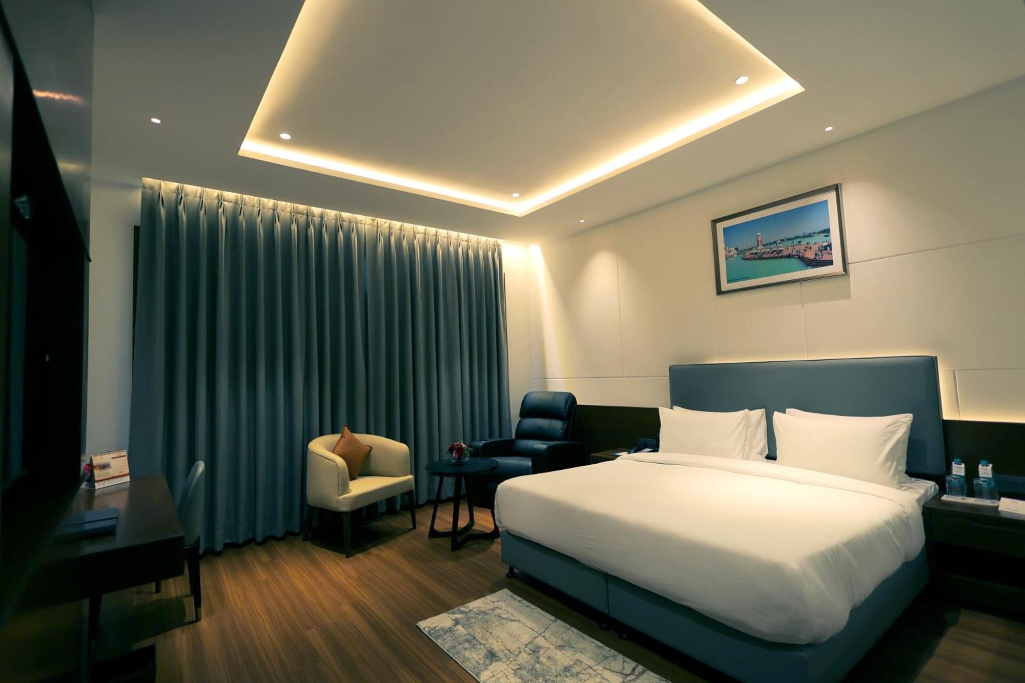 Pride Elite Haridwar Hotel Ngoại thất bức ảnh